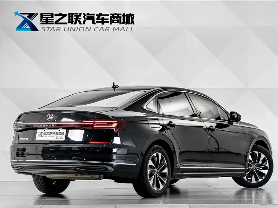 Volkswagen Passat — фото 10