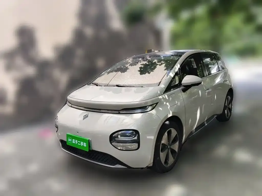 Baojun Yunduo — фото 2