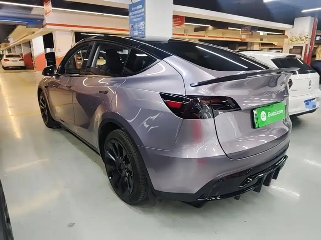 Tesla Model Y — фото 7