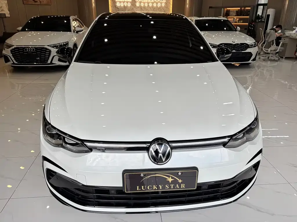 Volkswagen Golf — фото 4