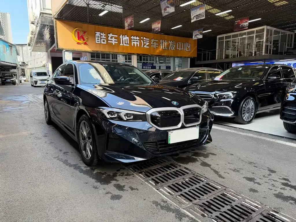 BMW i3 — фото 8