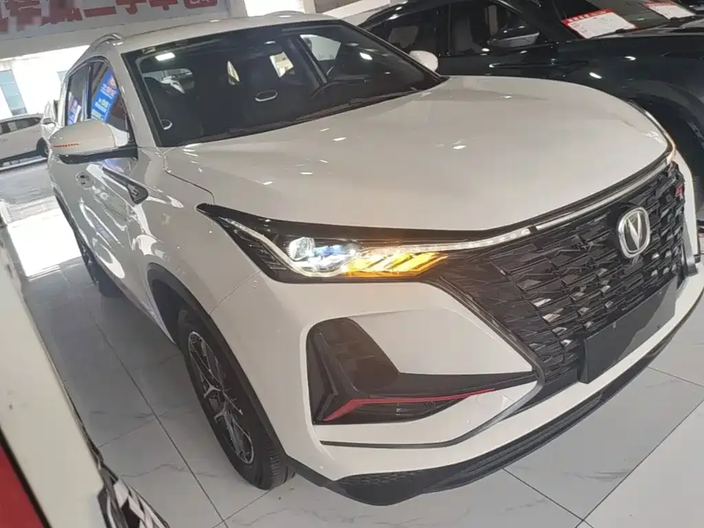 Changan CS75PLUS — фото 2