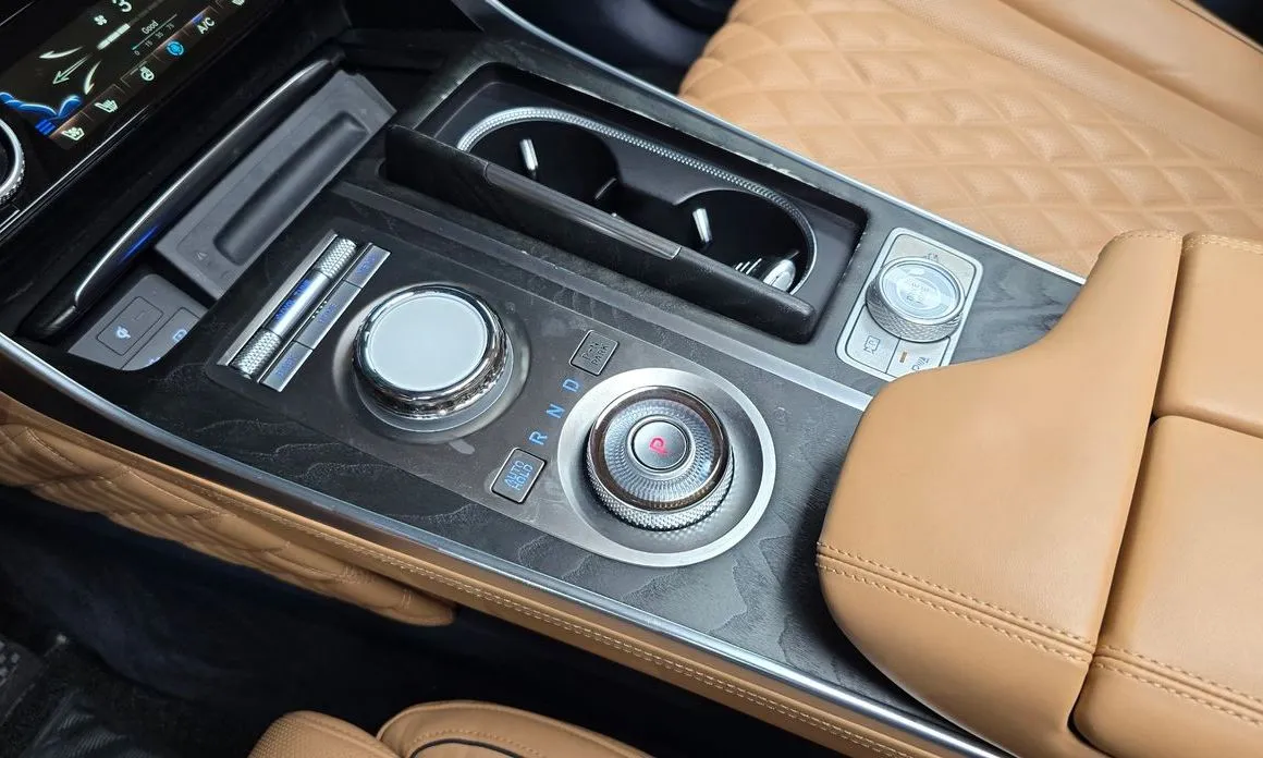 Genesis GV80 — фото 10