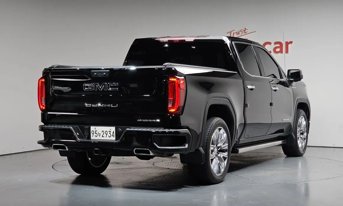 GMC Sierra 2023 из KR, фото 6
