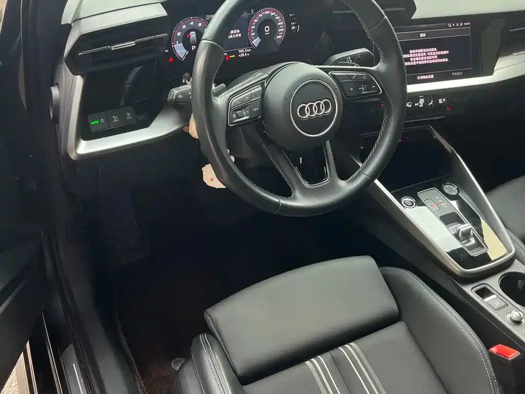 Audi A3 — фото 2
