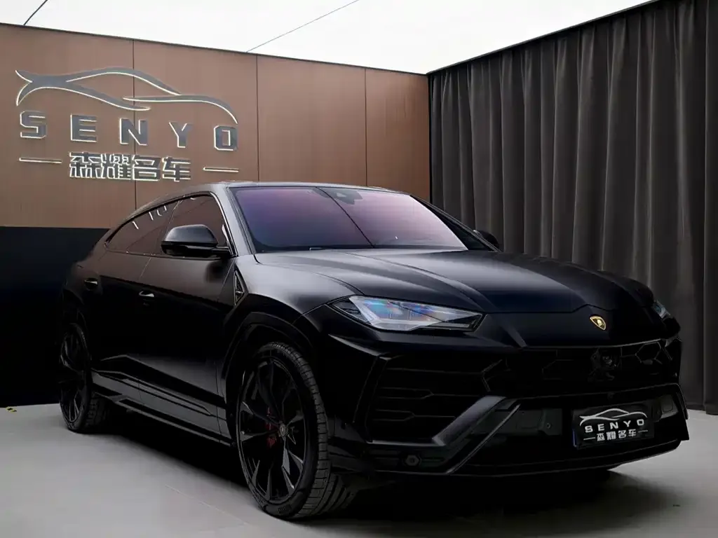 Lamborghini Urus — фото 8