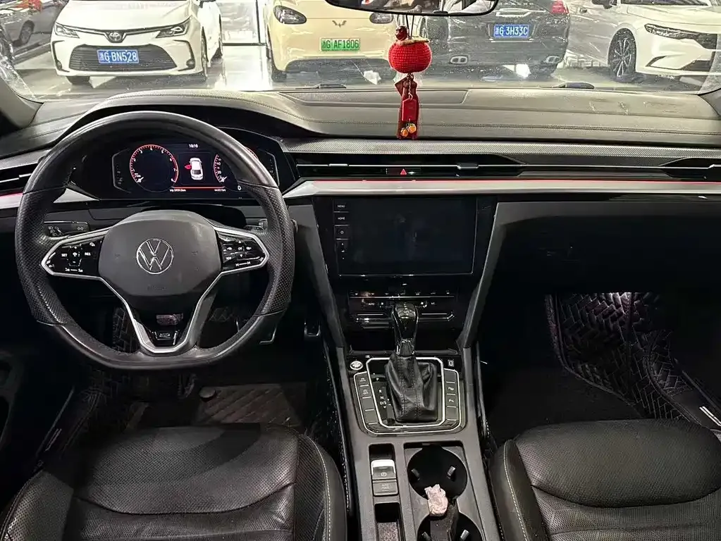 Volkswagen CC — фото 3