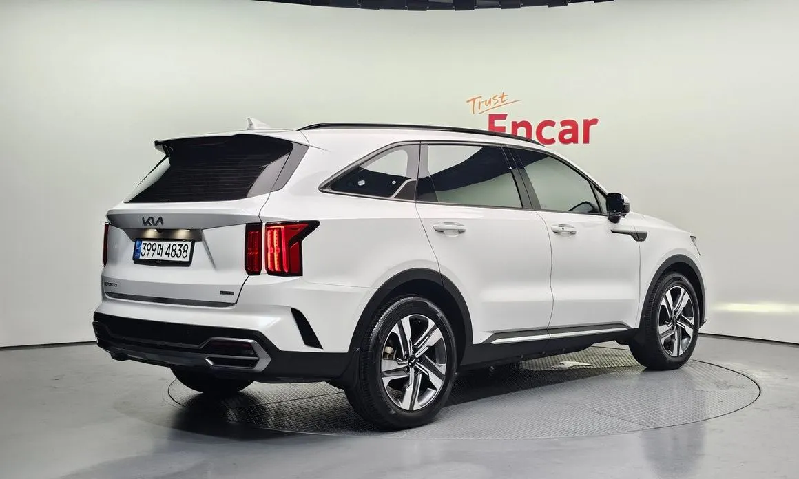Kia Sorento — фото 3