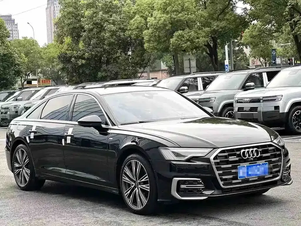 Audi A6L — фото 8