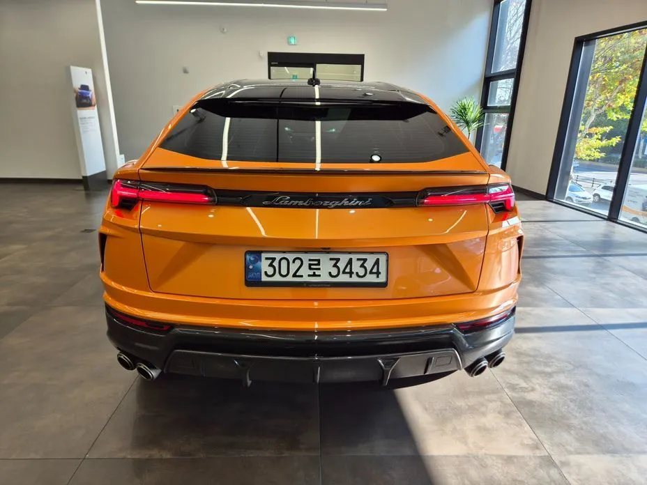 Lamborghini Urus 2022 из KR, фото 7
