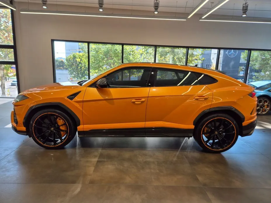 Lamborghini Urus 2022 из KR, фото 8