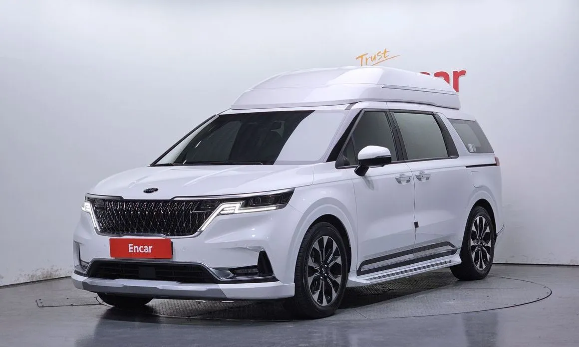 Kia Carnival — фото 1