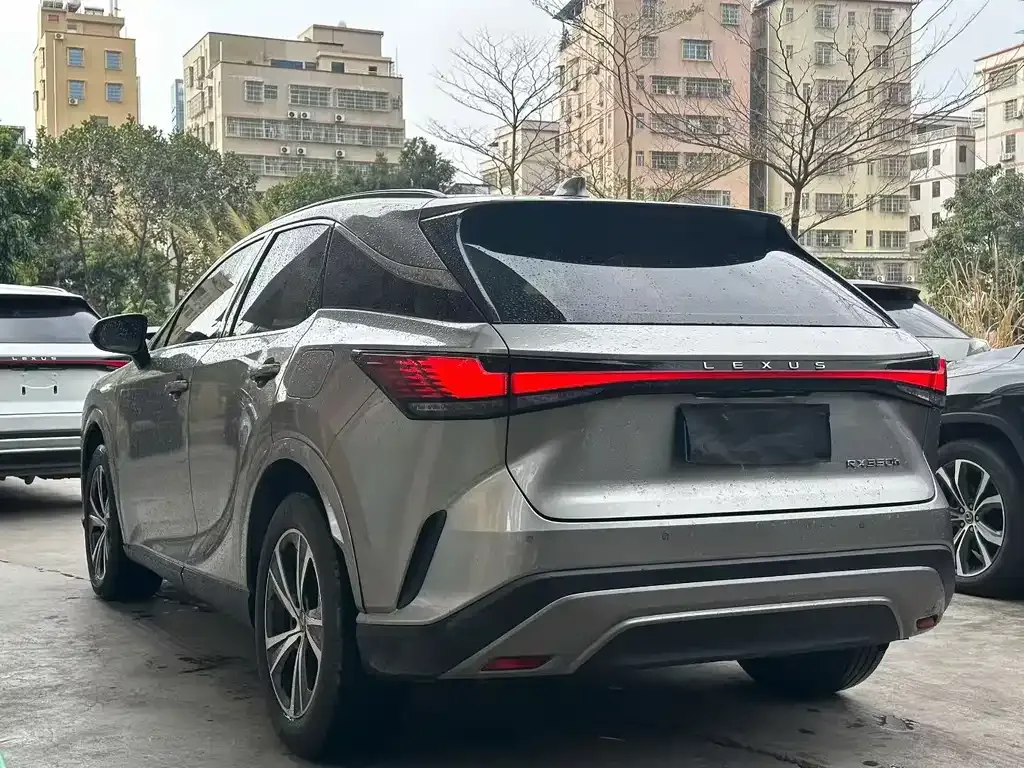 Lexus RX — фото 9