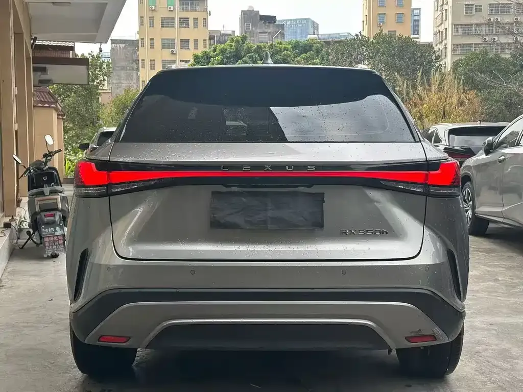 Lexus RX — фото 5