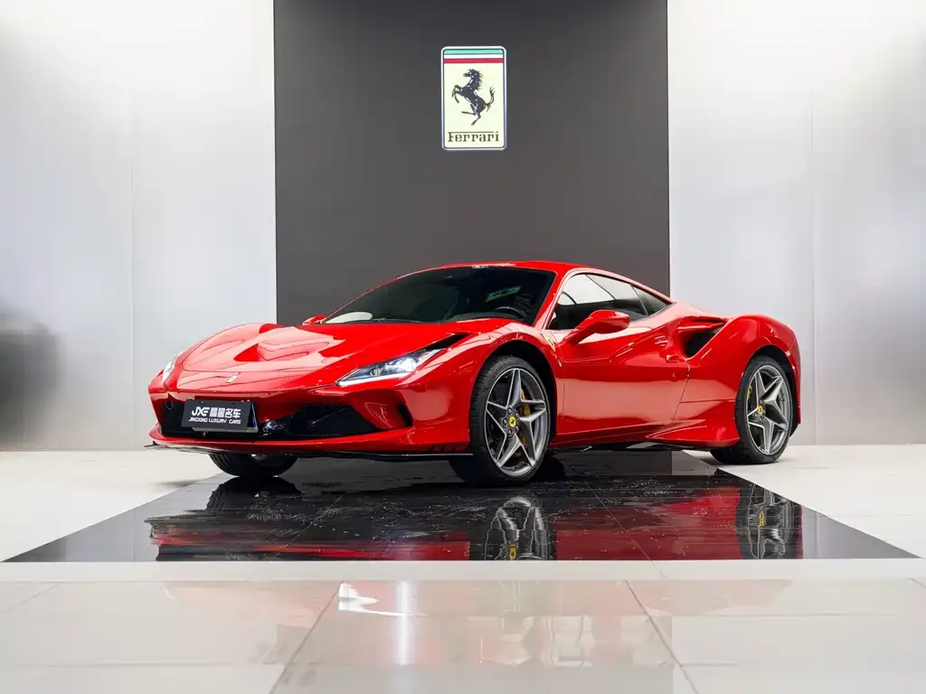 Ferrari F8 — фото 1