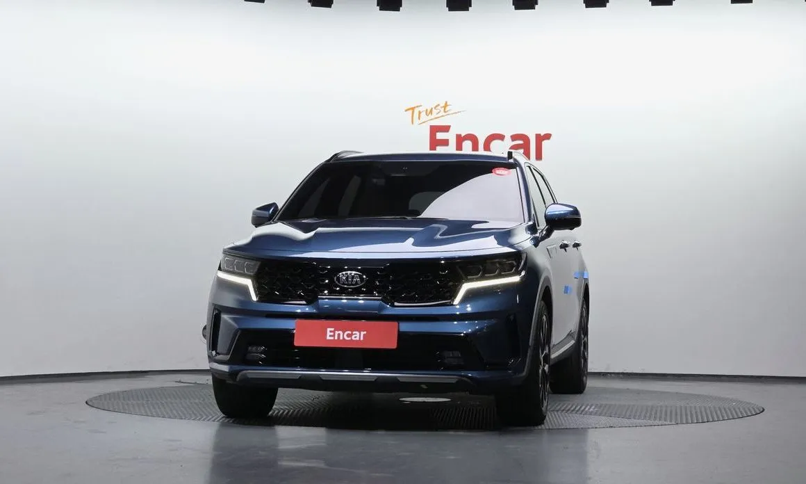 Kia Sorento — фото 6