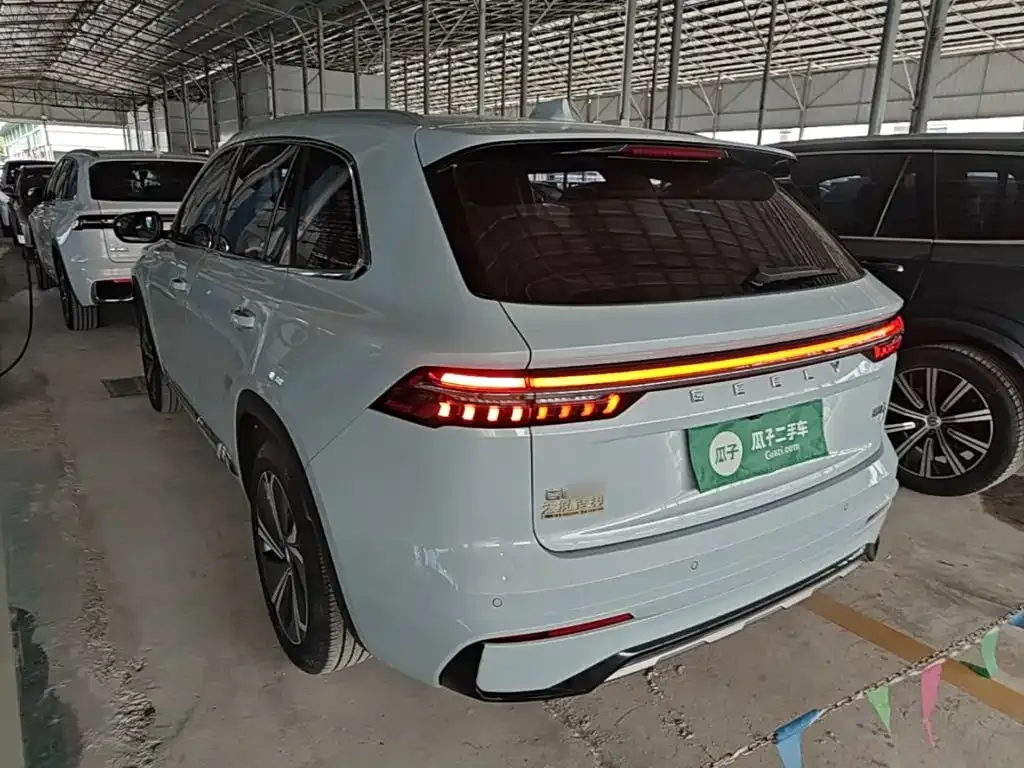 Geely Xingyue L — фото 10