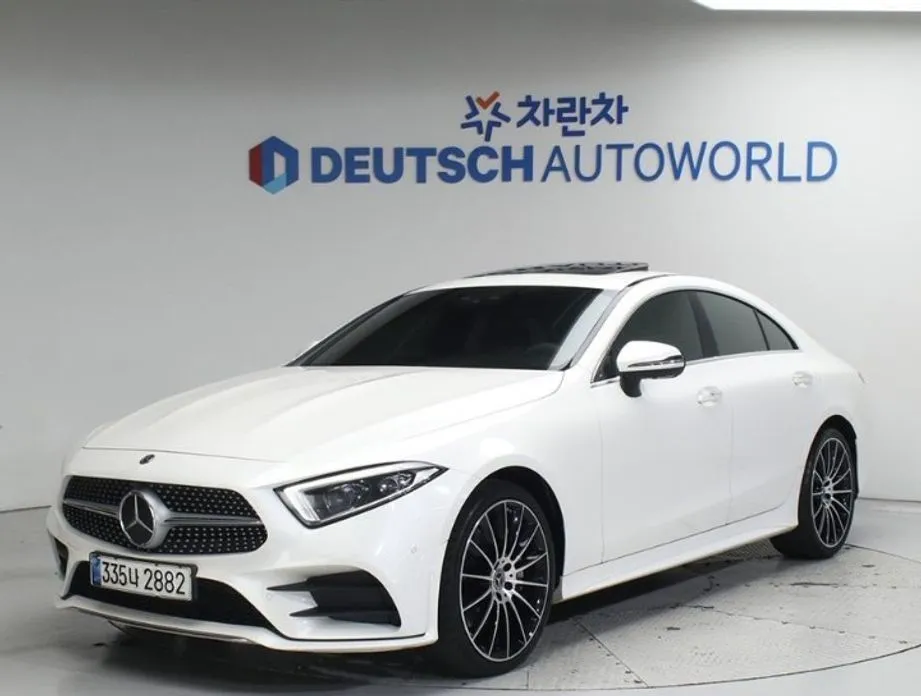 Mercedes-Benz CLS-Class — фото 1