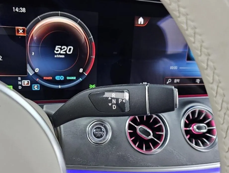 Mercedes-Benz CLS-Class — фото 9