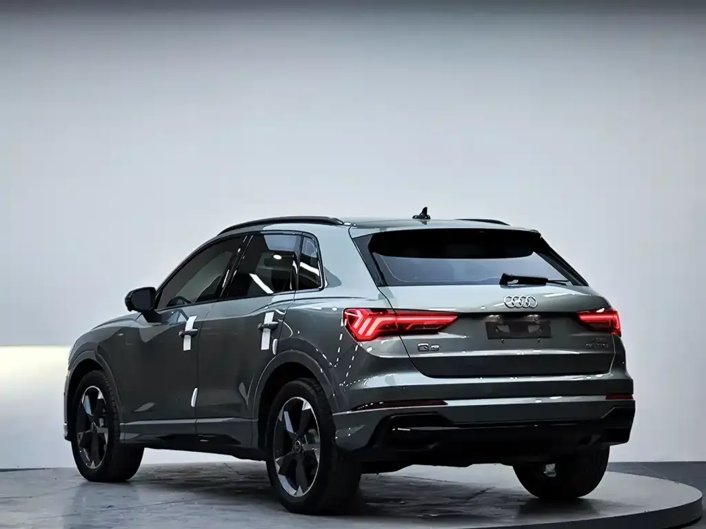 Audi Q3 — фото 3