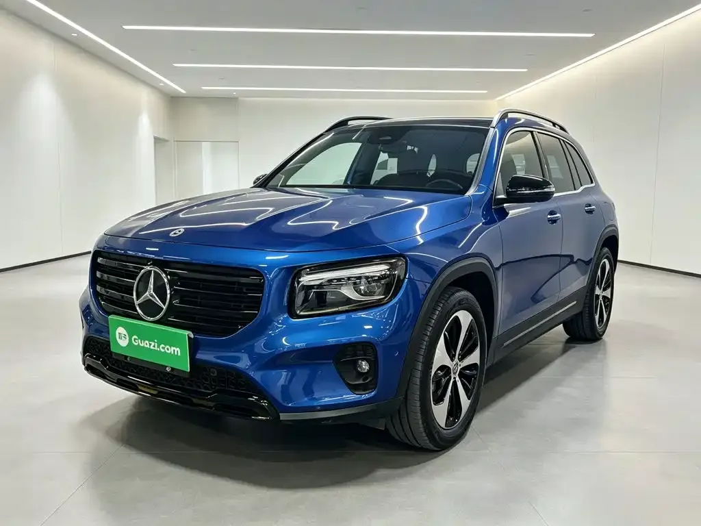 Mercedes-Benz GLB — фото 8