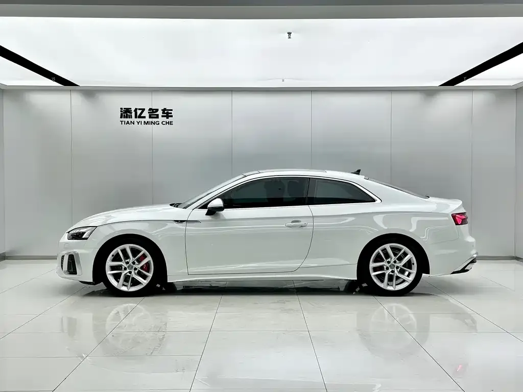 Audi A5 (Import) — фото 6