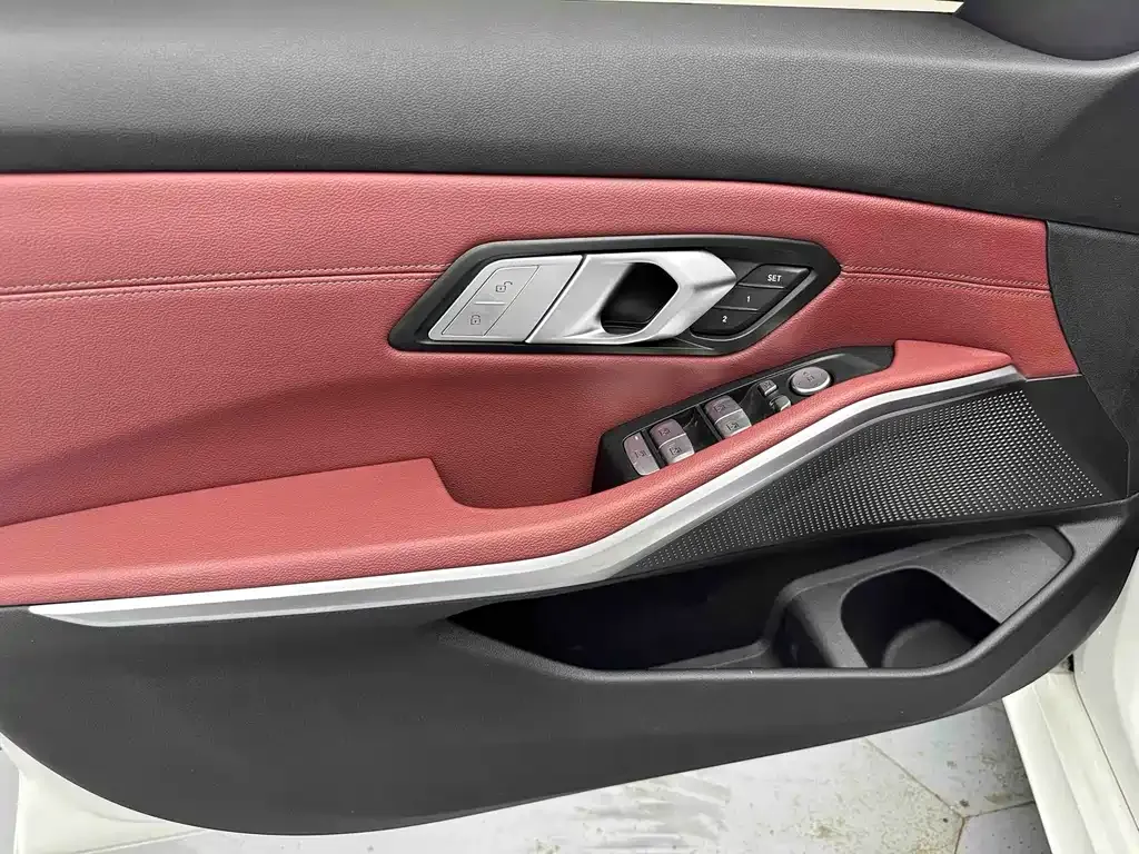 BMW 3 Series — фото 10