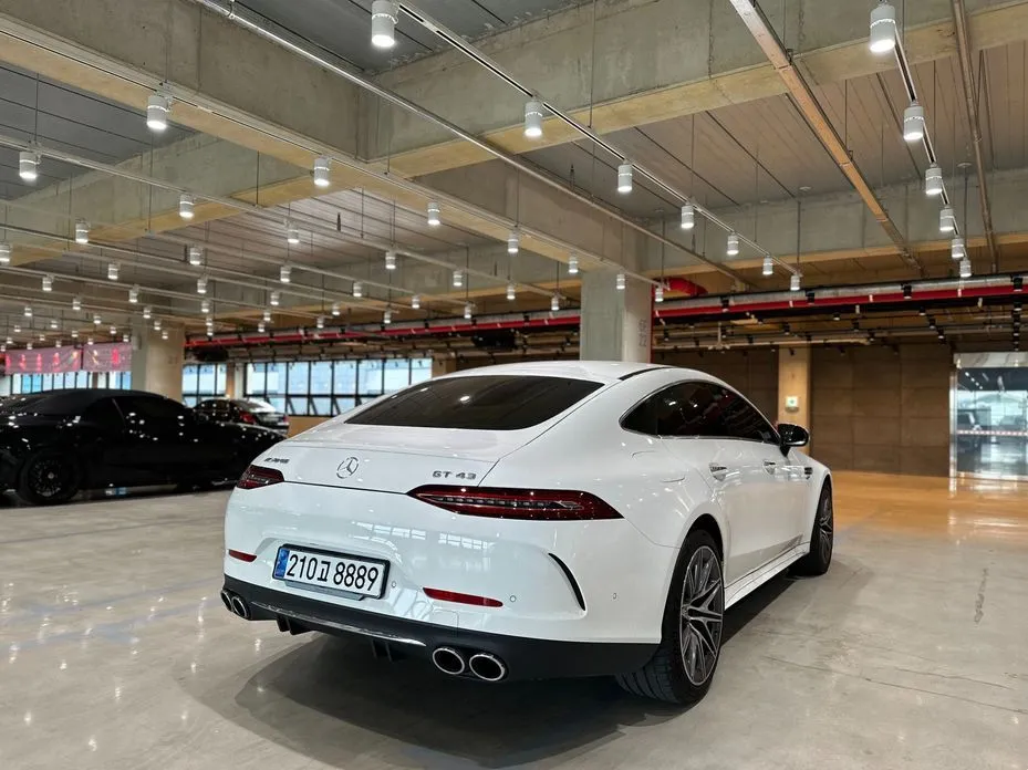 Mercedes-Benz AMG GT — фото 7