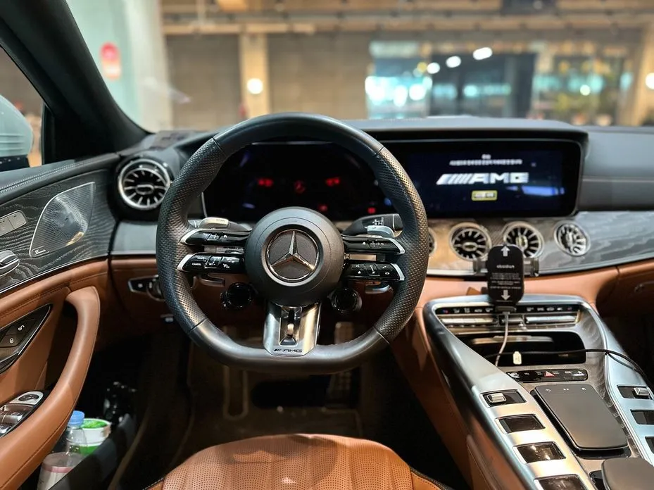 Mercedes-Benz AMG GT — фото 10