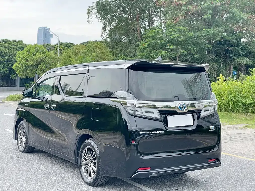 Toyota Vellfire 2022 из CN, фото 10