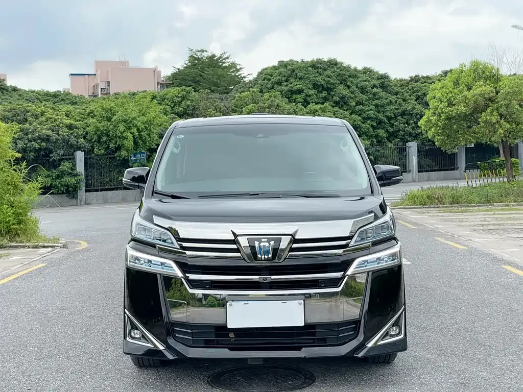 Toyota Vellfire 2022 из CN, фото 9
