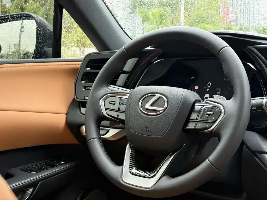 Lexus RX — фото 3