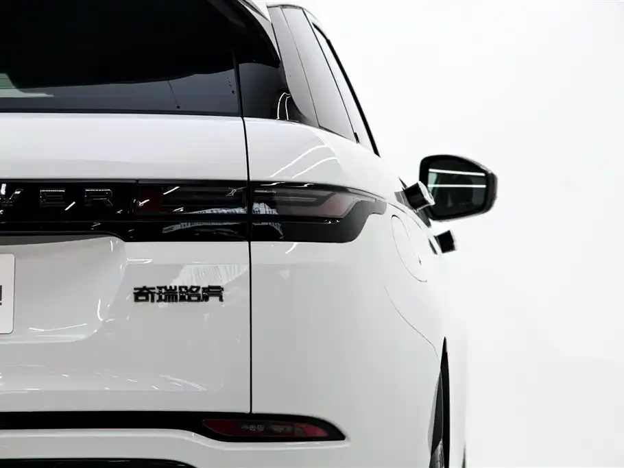 Land Rover Evoque — фото 10