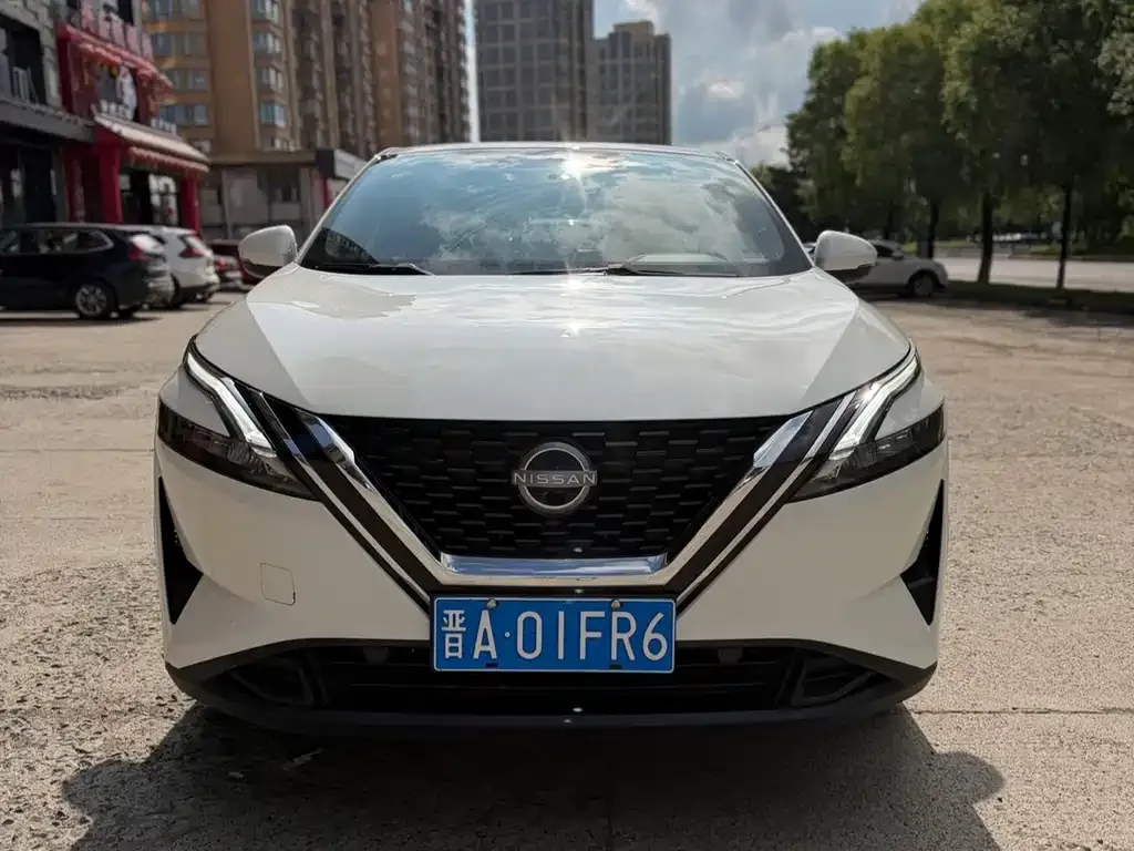 Nissan Qashqai — фото 2