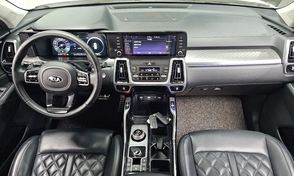 Kia Sorento — фото 10