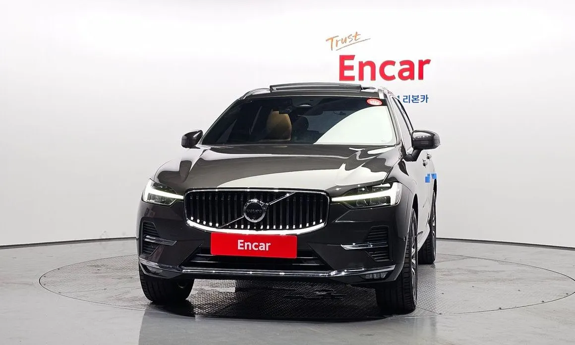 Volvo XC60 2024 из KR, фото 2