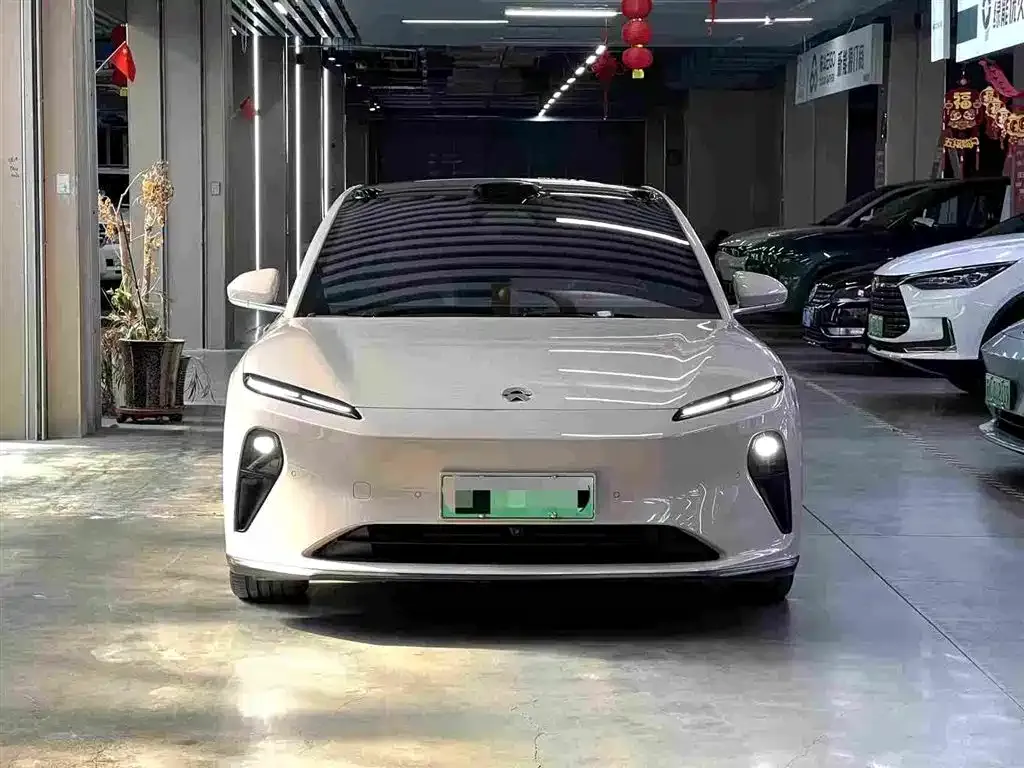 NIO ET5 — фото 4