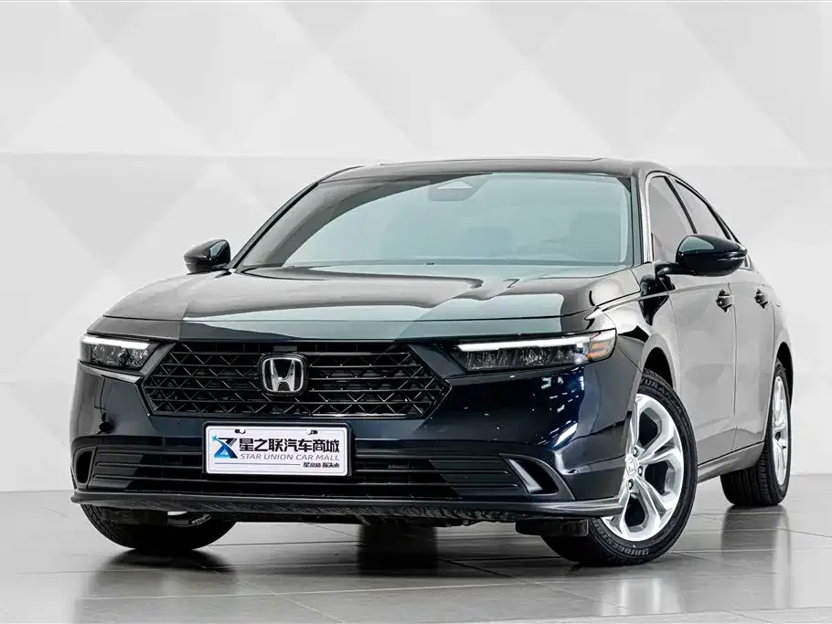 Honda Accord — фото 10
