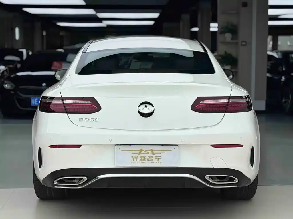 Mercedes-Benz E-Class (Import) — фото 2