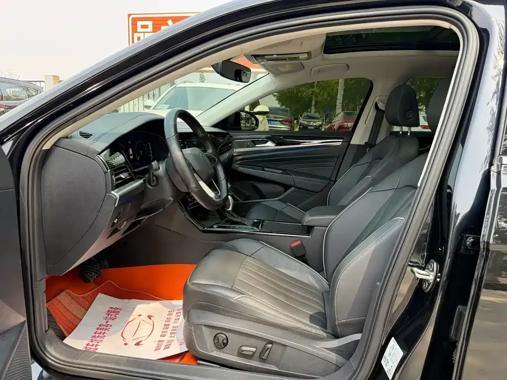 Volkswagen Passat — фото 6