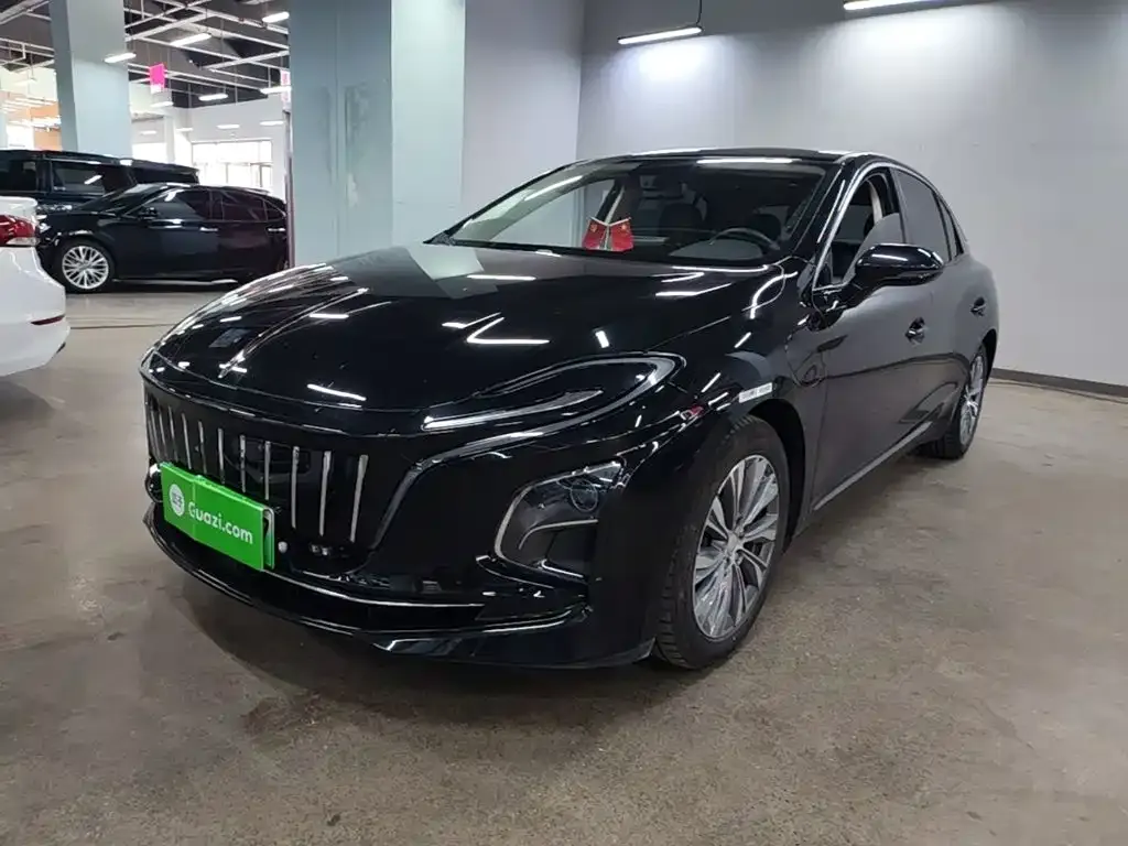 Hongqi E-QM5 — фото 1