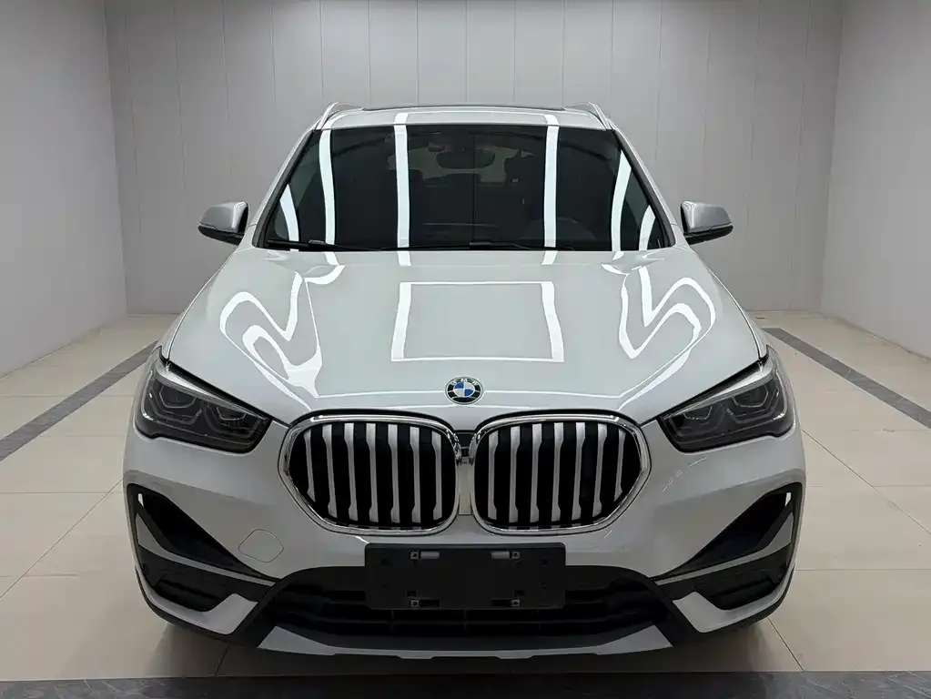 BMW X1 — фото 4