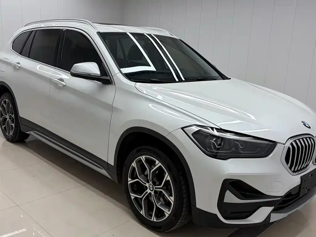 BMW X1 — фото 3