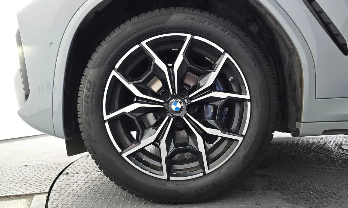 BMW X4 — фото 4