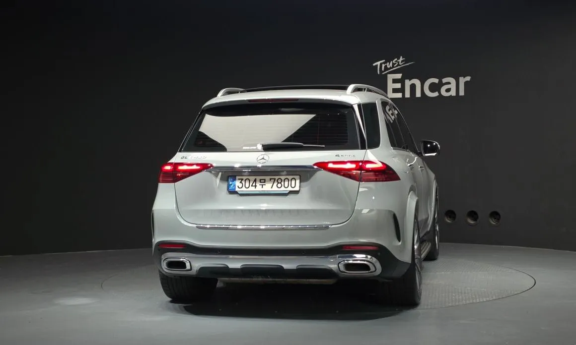 Mercedes-Benz GLE-Class — фото 6