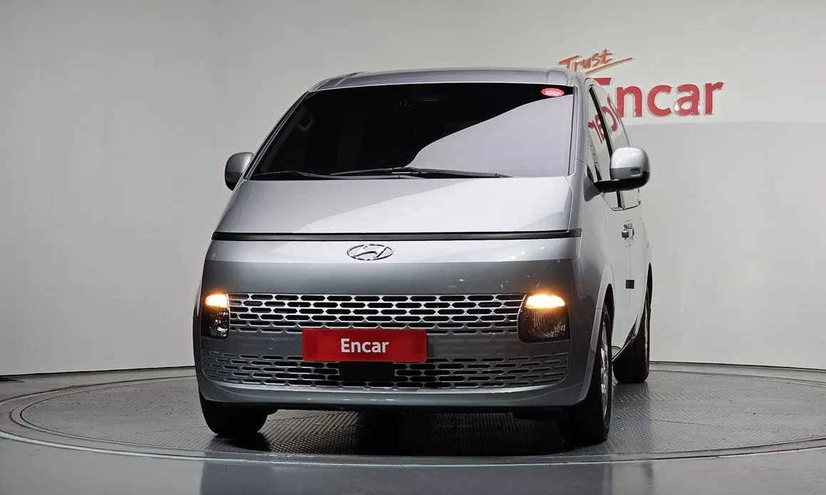 Hyundai Staria — фото 2