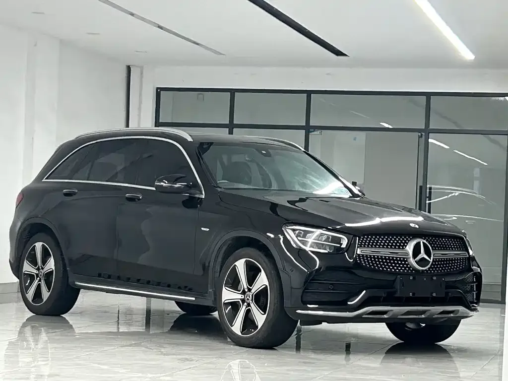 Mercedes-Benz GLC — фото 8
