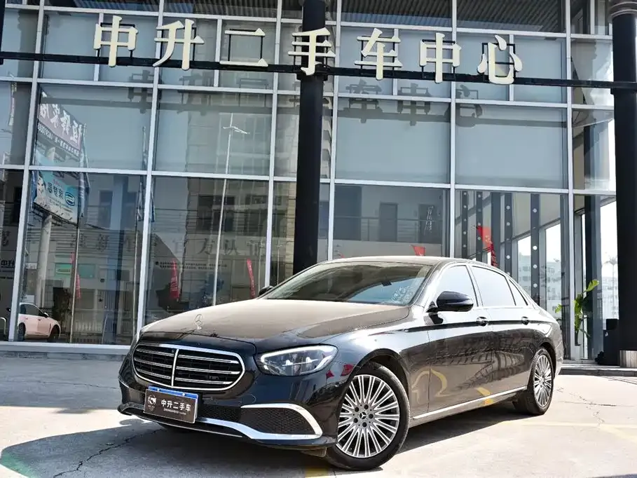 Mercedes-Benz E-Class — фото 10