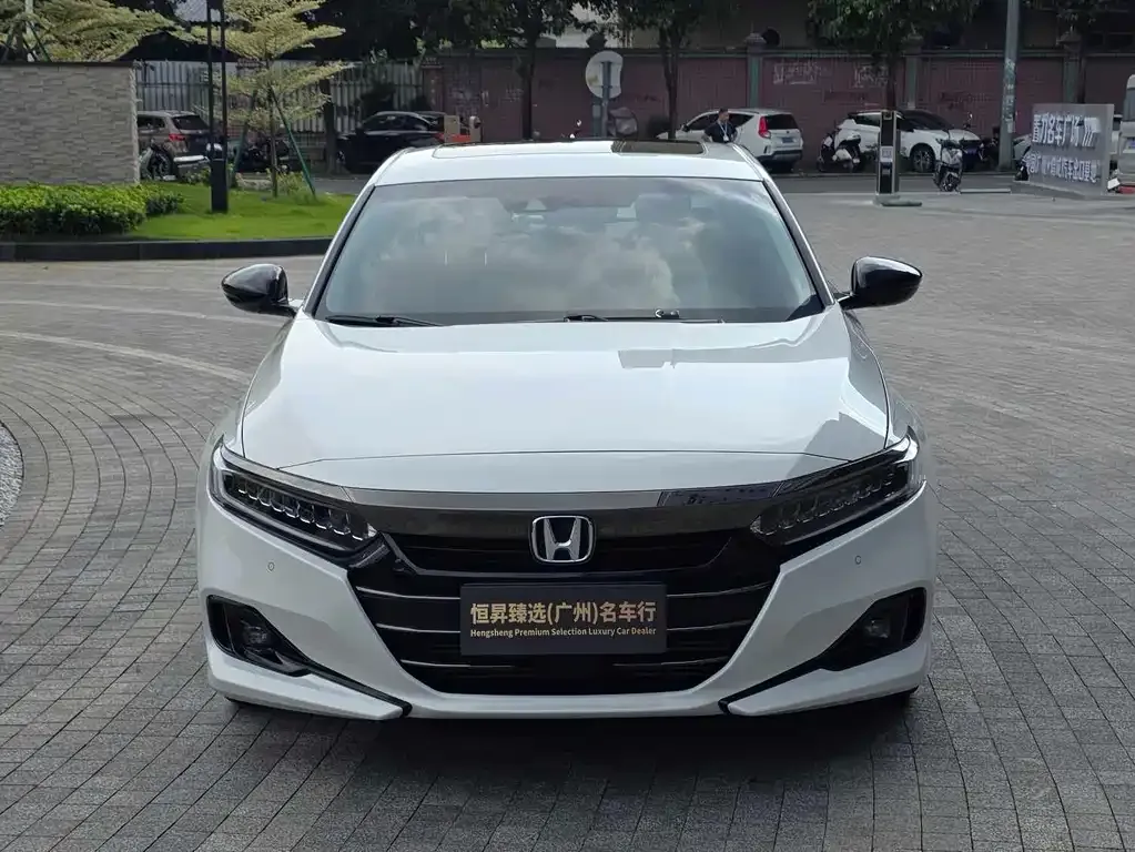 Honda Accord — фото 4