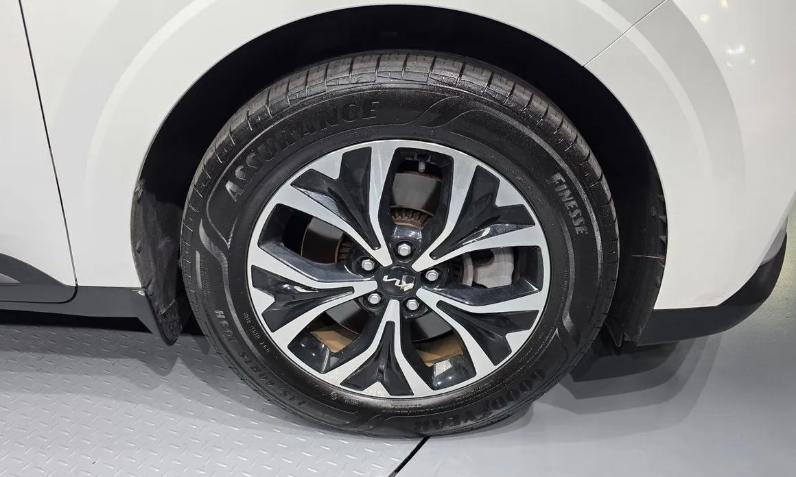 Kia Carnival 2023 из KR, фото 7